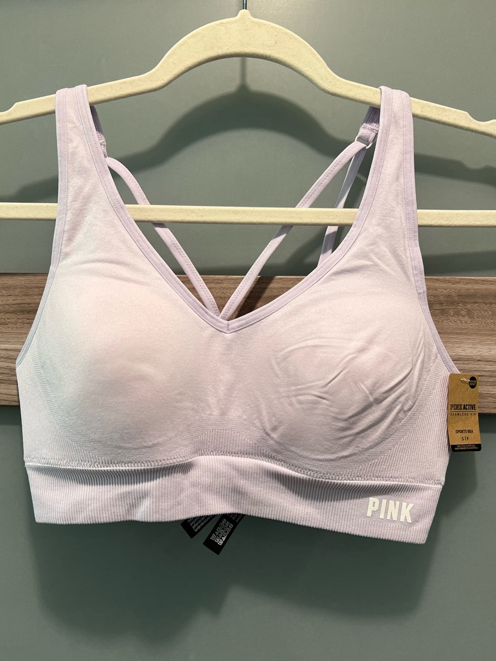 PINK Victoria's Secret | Lavender V-Neck Seamless Sports Bra